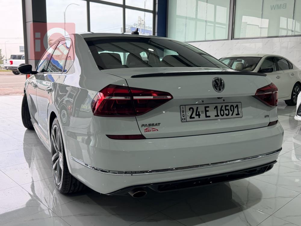 ڤۆڵکسواگن پاسات